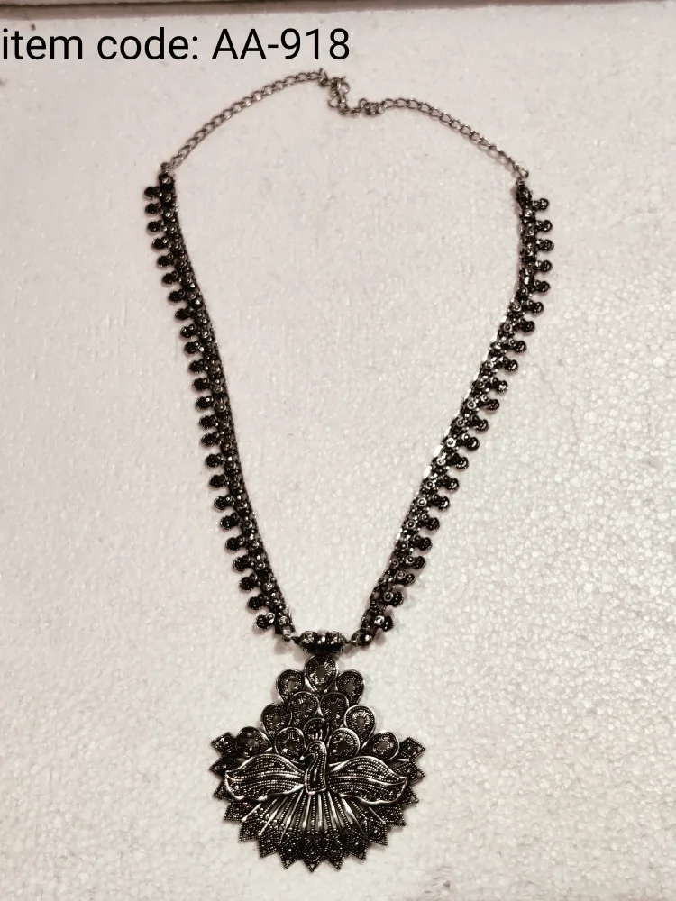 Jewellery, AA-918